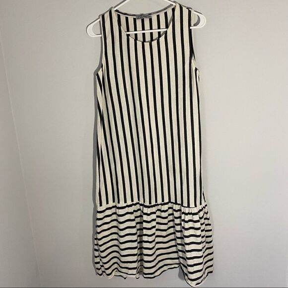 Dresses & Skirts - Women’s Sleeveless Striped Crew Neck Ruffle Hemline Dress